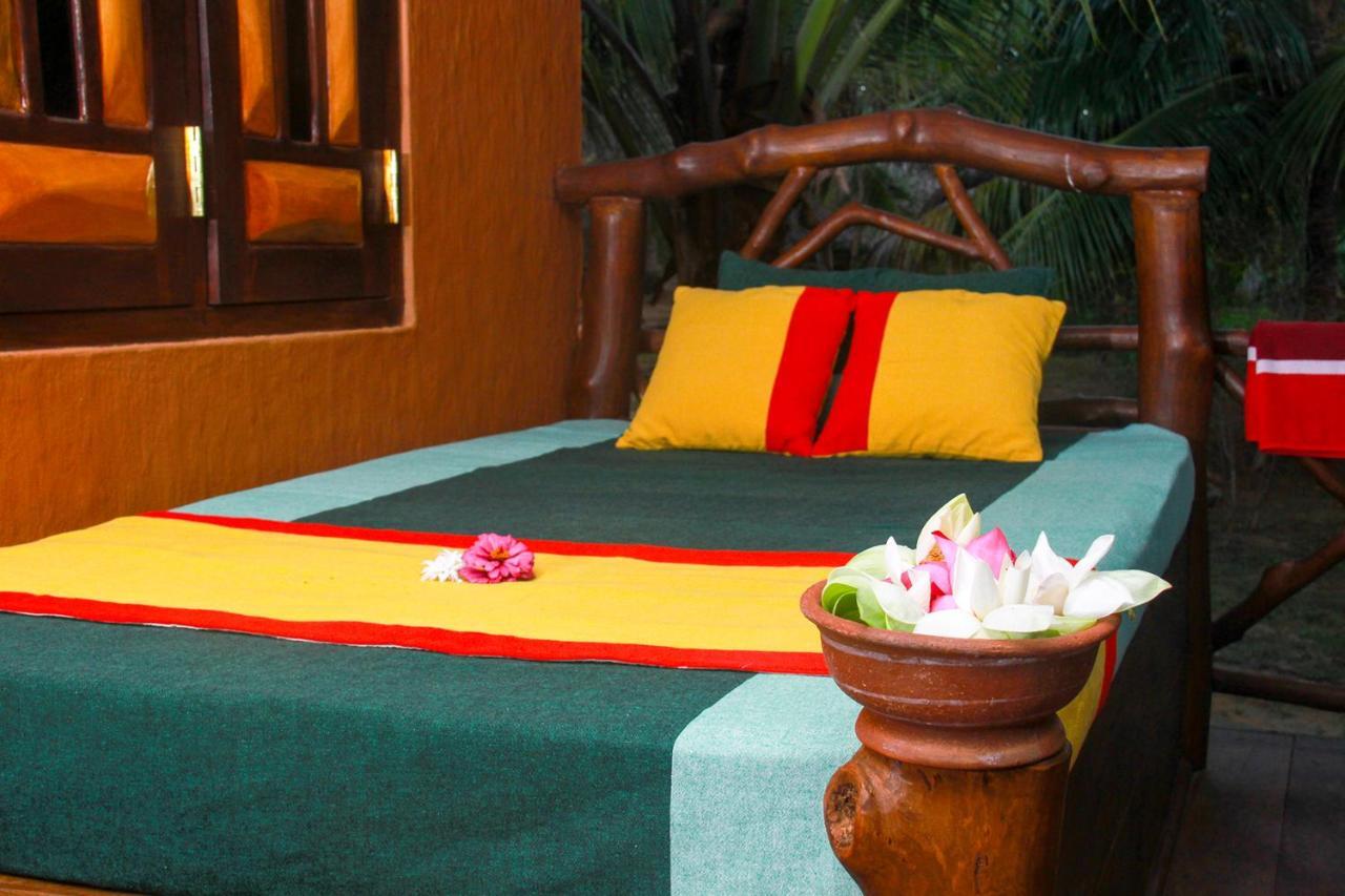 Yalaway Nature Villa Tissamaharama Kültér fotó